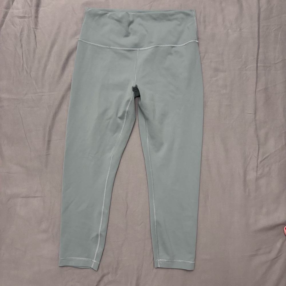 🩶 Lululemon Align Leggings – Size 10 – Sage Green